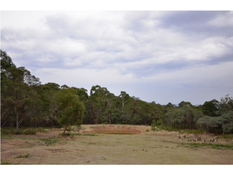 27 EFour Road, Glenlogie VIC 3469