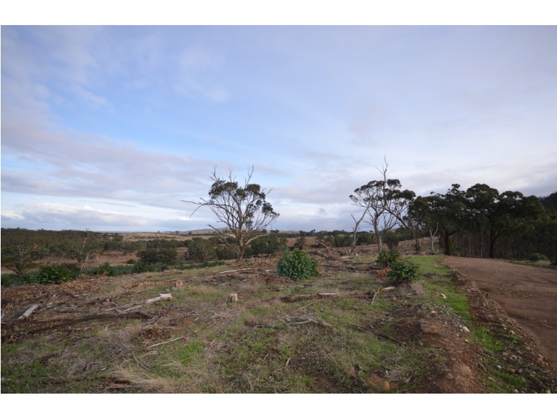 “Lewis” Lot 1 Colonial Road, Buangor VIC 3375