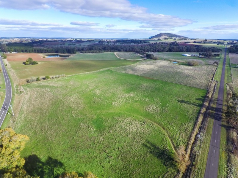 190 Black Swamp Road, Bungaree VIC 3352