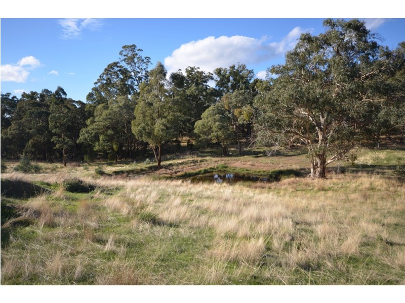 CA 24 +24B Landsborough-Elmhurst Road, Landsborough VIC 3384