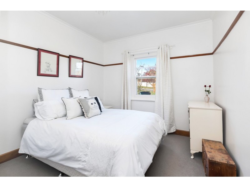 34 Rogers St, Creswick VIC 3363