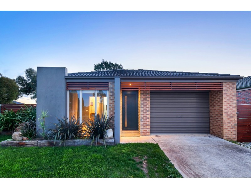 22 Rorey Street, Delacombe VIC 3356