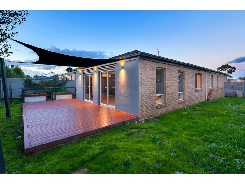 22 Rorey Street, Delacombe VIC 3356