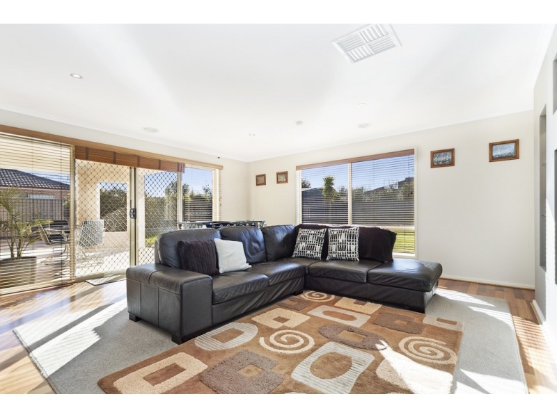 11 Corriedale Court, Alfredton VIC 3350