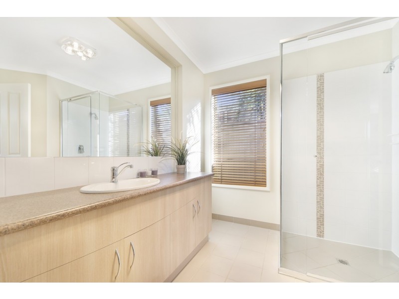 11 Corriedale Court, Alfredton VIC 3350