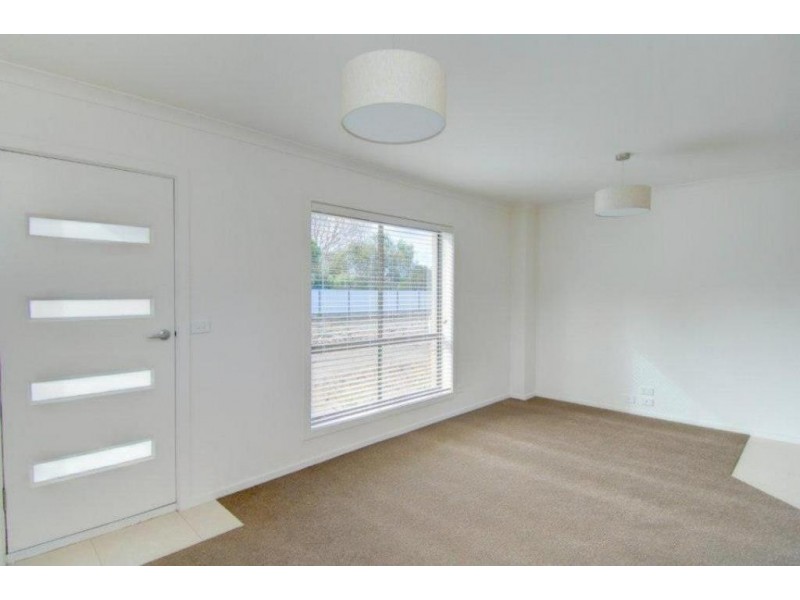 24 Balanada Close, Alfredton VIC 3350