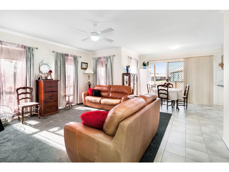 5 Queen St, Carisbrook VIC 3464