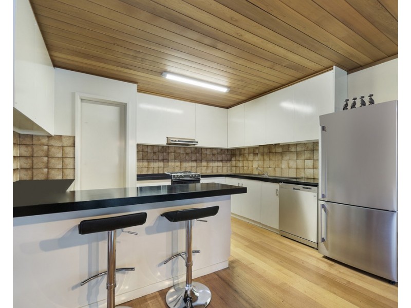 10 Hale Avenue, Mount Clear VIC 3350