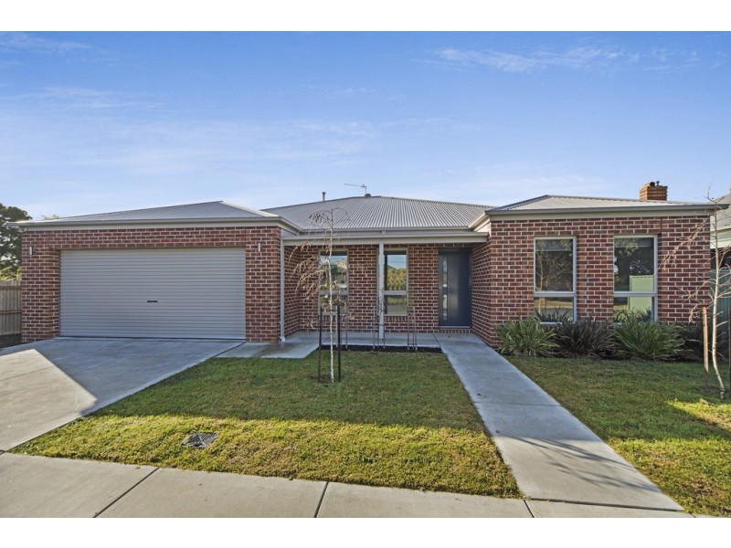 149 Beverin Street, Sebastopol VIC 3356