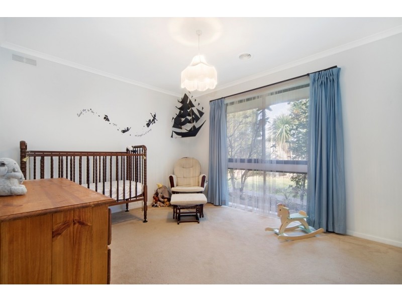 86 Grandview Grove, Wendouree VIC 3355