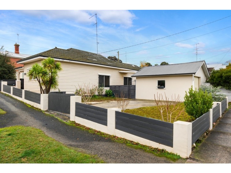 2 Macarthur Street, Soldiers Hill VIC 3350