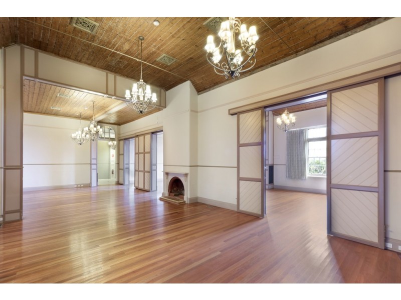 120 English Street, Golden Point VIC 3350