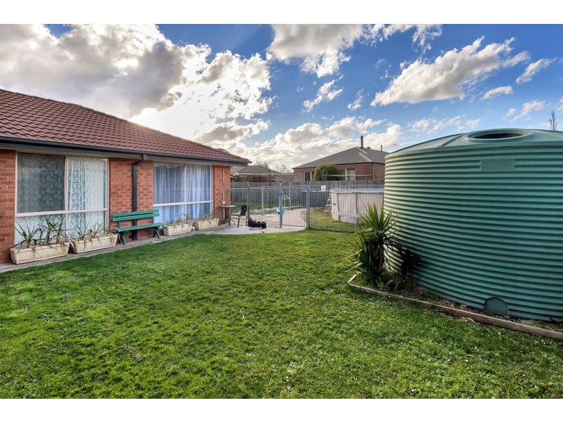 29 Hume Crescent, Alfredton VIC 3350