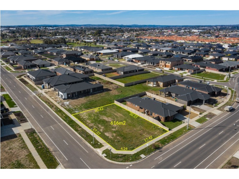 86 (Lot 72) Ascot Gardens Drive, Delacombe VIC 3356