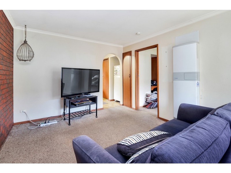 2/424 Forest Street, Wendouree VIC 3355