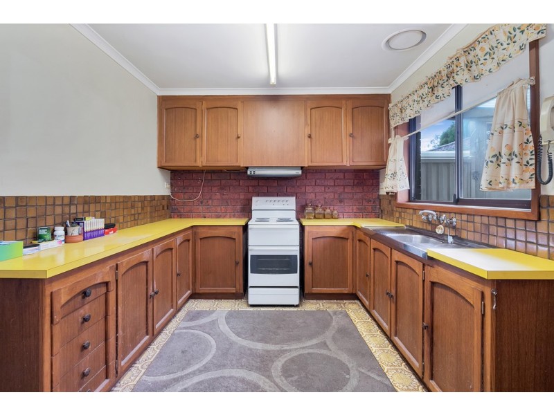 2/424 Forest Street, Wendouree VIC 3355