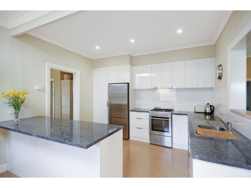 907 Barkly Street, Mount Pleasant VIC 3350