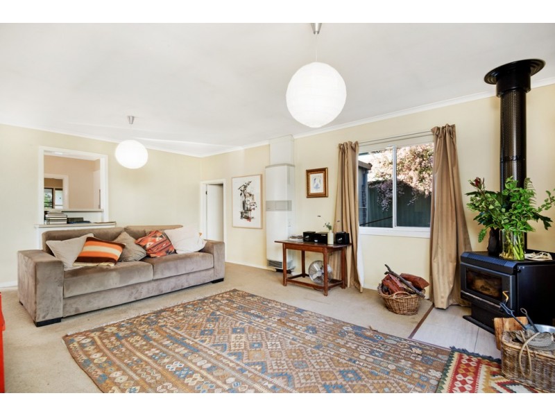 907 Barkly Street, Mount Pleasant VIC 3350