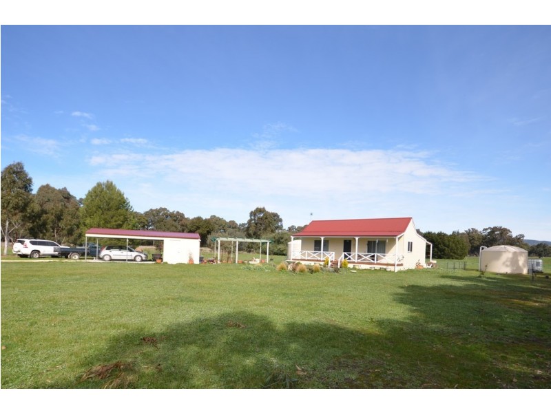 33A Ethels Court, Amphitheatre VIC 3468