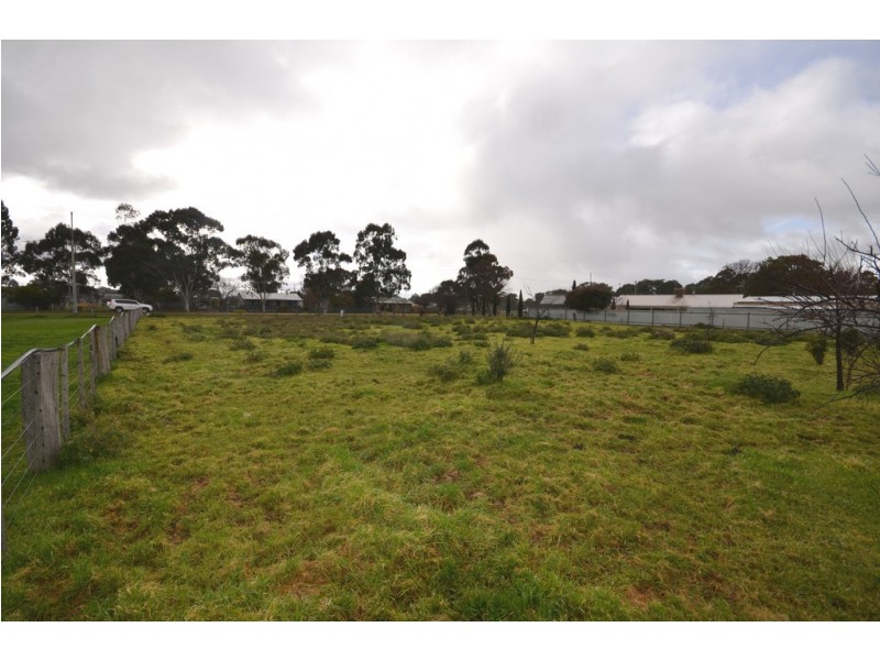 75 Macaulay Street, Talbot VIC 3371