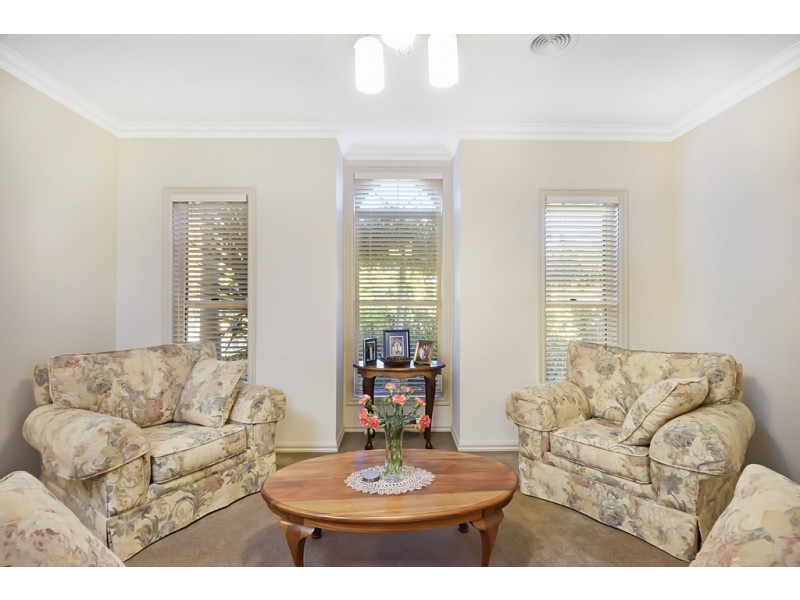 4 Darlington Street, Alfredton VIC 3350