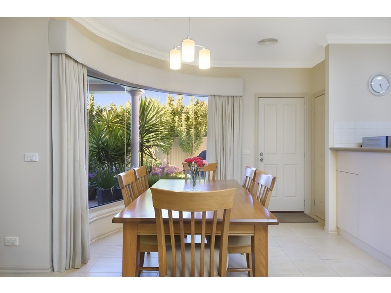 4 Darlington Street, Alfredton VIC 3350