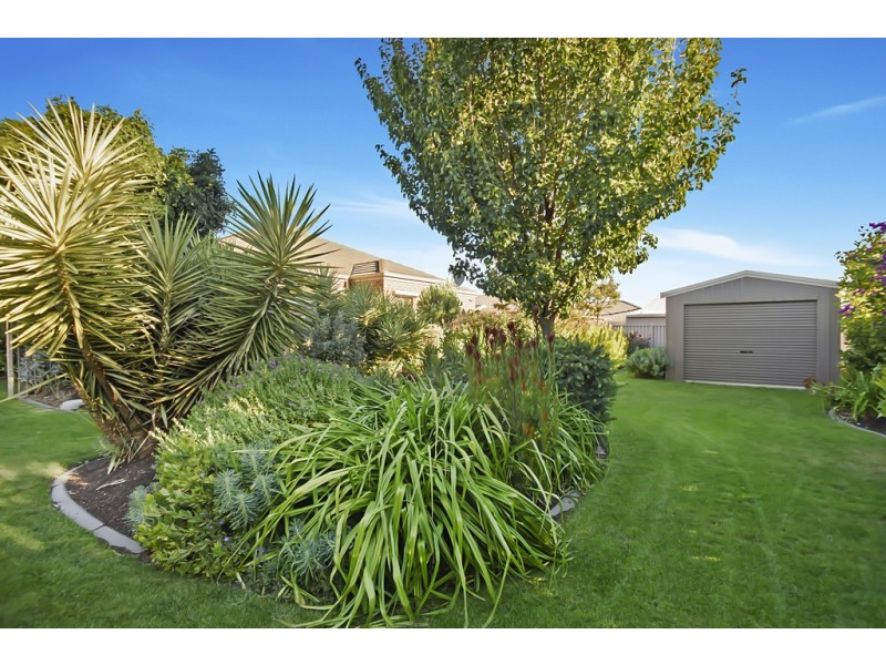 4 Darlington Street, Alfredton VIC 3350