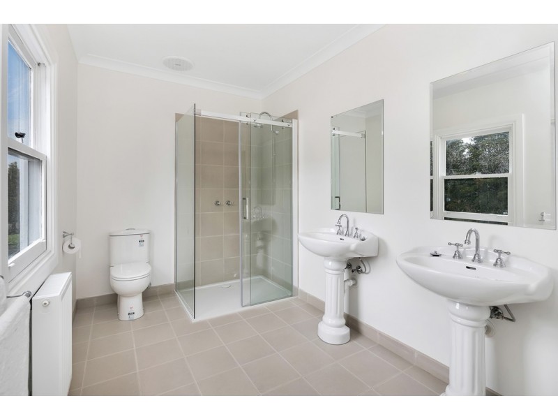 1172 Yendon-Egerton Rd, Mount Egerton VIC 3352