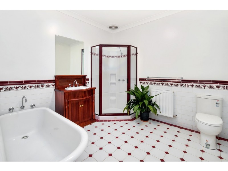 1172 Yendon-Egerton Rd, Mount Egerton VIC 3352