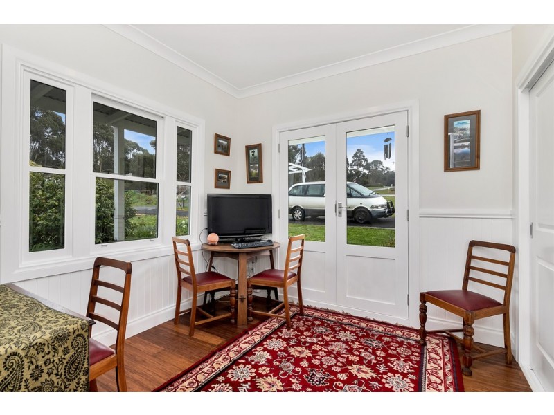 1172 Yendon-Egerton Rd, Mount Egerton VIC 3352