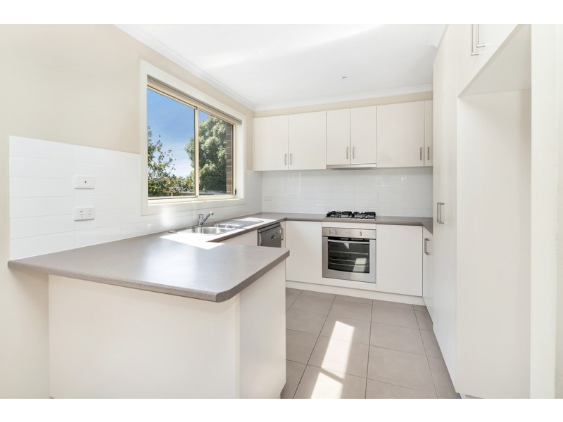 2a Dallas Avenue, Mount Clear VIC 3350