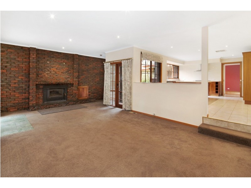 9555 Western Hwy, Warrenheip VIC 3352