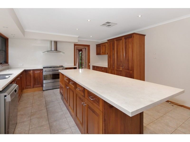 9555 Western Hwy, Warrenheip VIC 3352