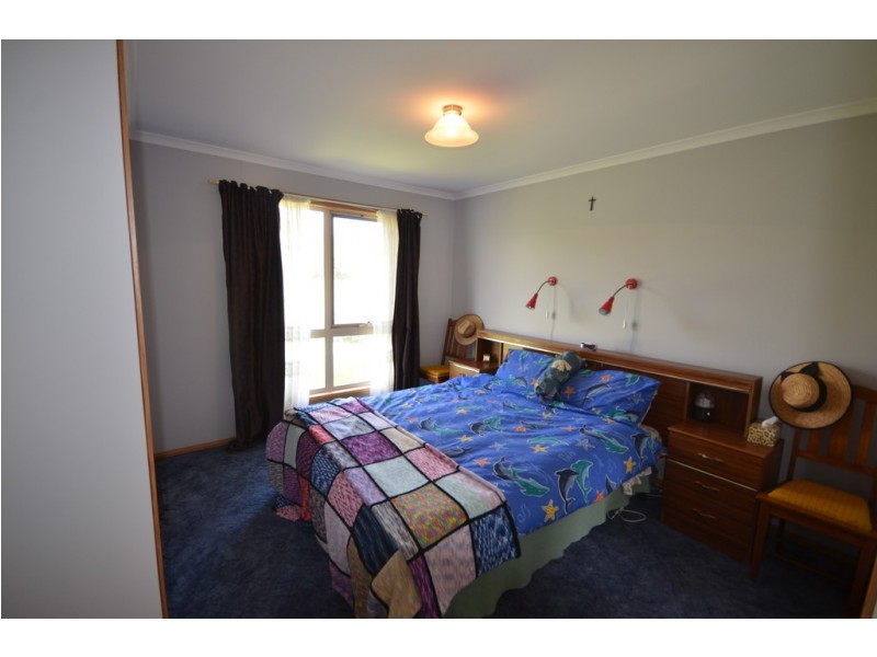 78 Main Street, Derrinallum VIC 3325