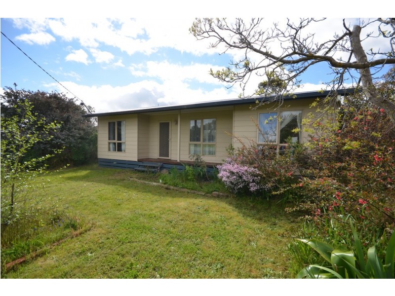 78 Main Street, Derrinallum VIC 3325
