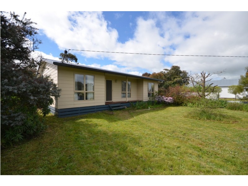 78 Main St, Derrinallum VIC 3325