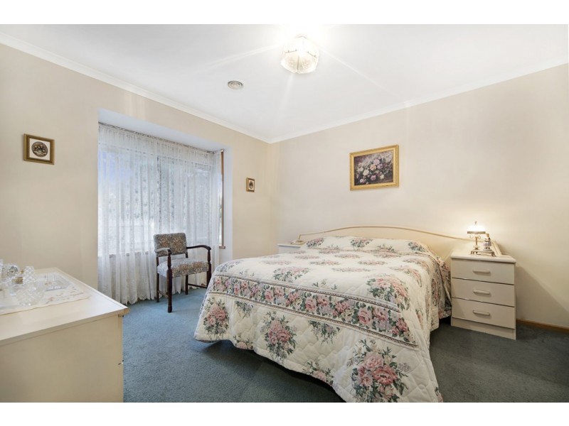 3/212 Clayton Street, Canadian VIC 3350