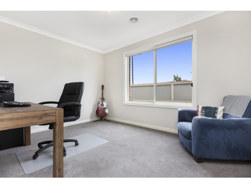 7 Oscar Drive, Sebastopol VIC 3356