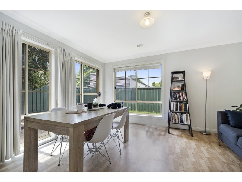 11 Redan Street, Newington VIC 3350
