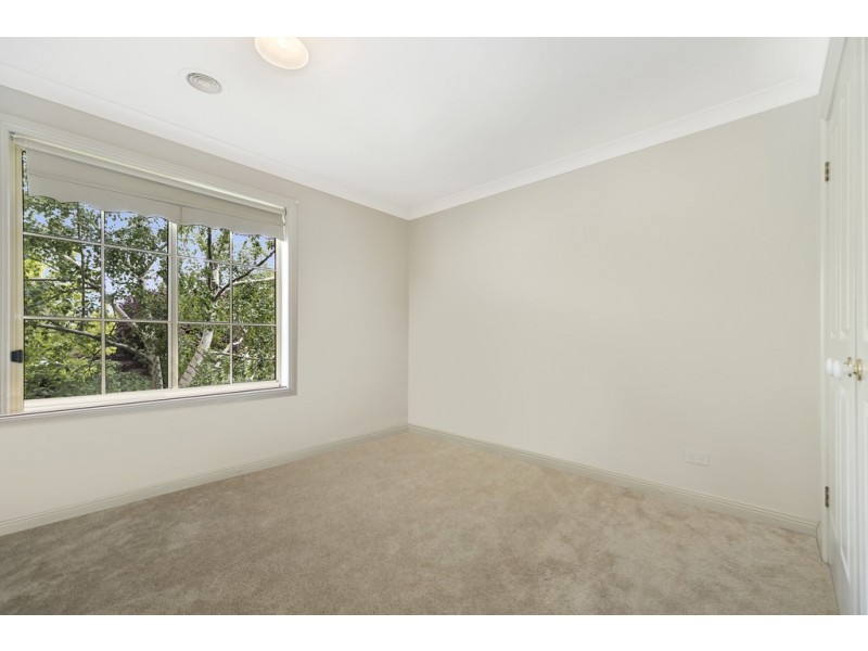 11 Redan Street, Newington VIC 3350