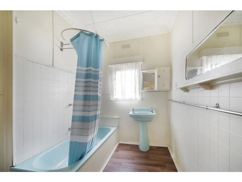 720 Laurie Street, Mount Pleasant VIC 3350