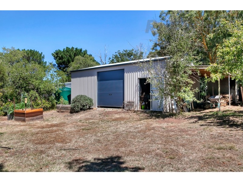 140 Argyle Rd, Happy Valley VIC 3360
