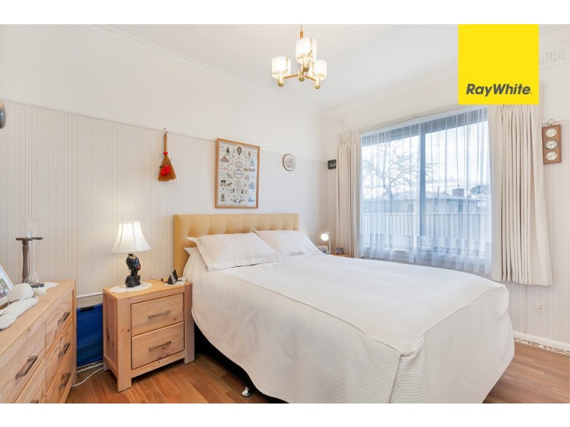 5 Violet Grove, Wendouree VIC 3355