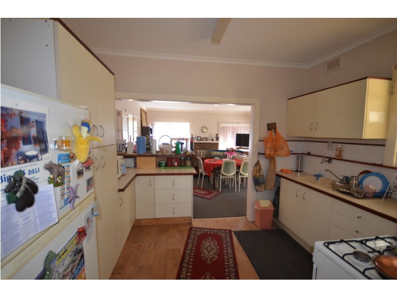 30 Thomson Street, Lexton VIC 3352