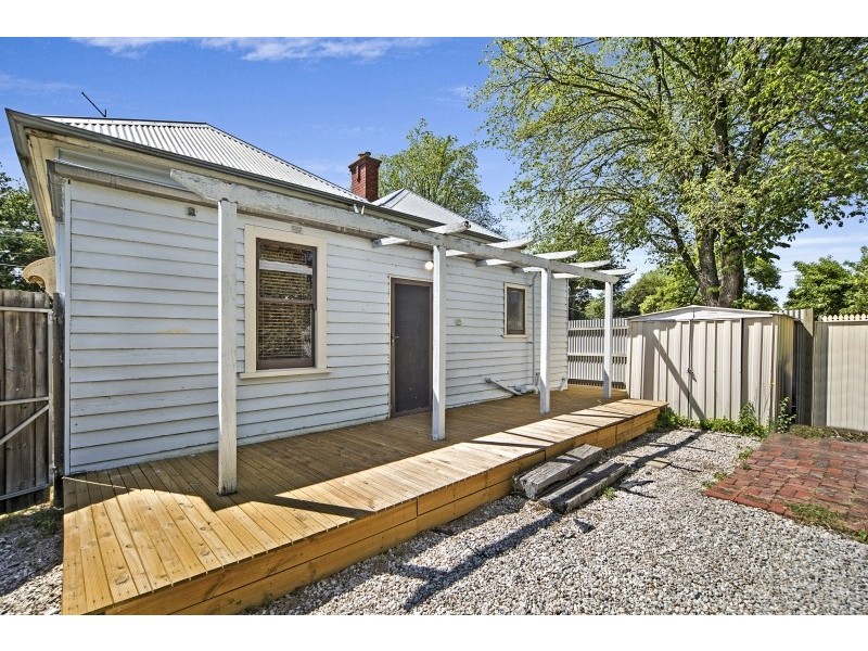 201 Clyde Street, Soldiers Hill VIC 3350