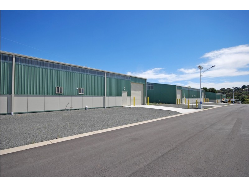 4/549 Otway Street South, Canadian VIC 3350