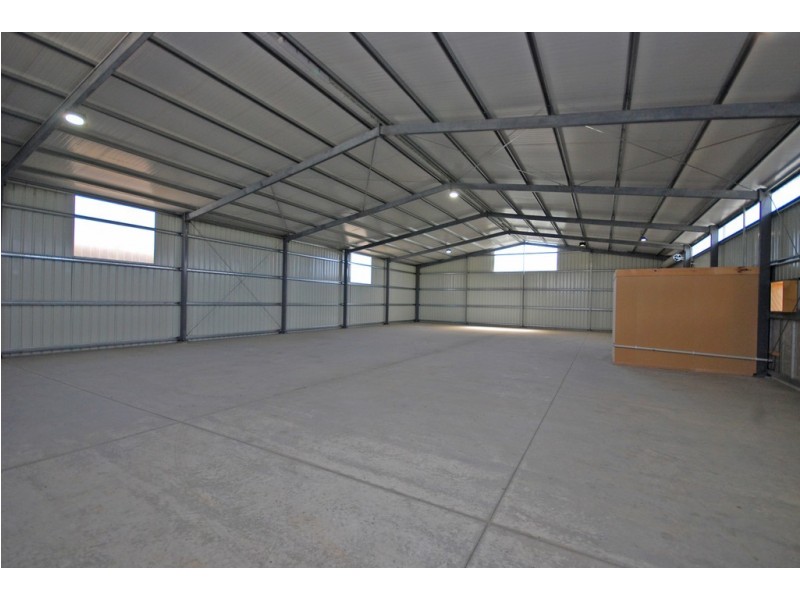 4/549 Otway Street South, Canadian VIC 3350