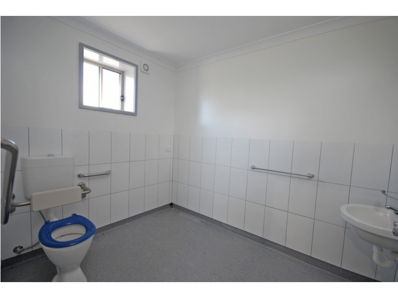 4/549 Otway Street South, Canadian VIC 3350