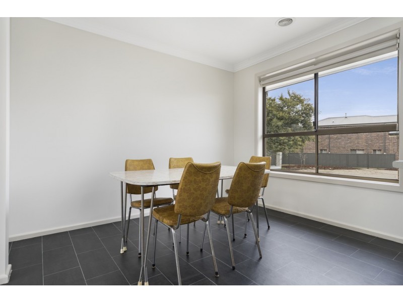 15 Nader Close, Redan VIC 3350