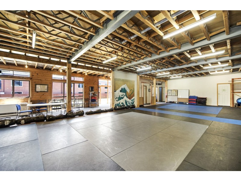 601 Main Road, Golden Point VIC 3350